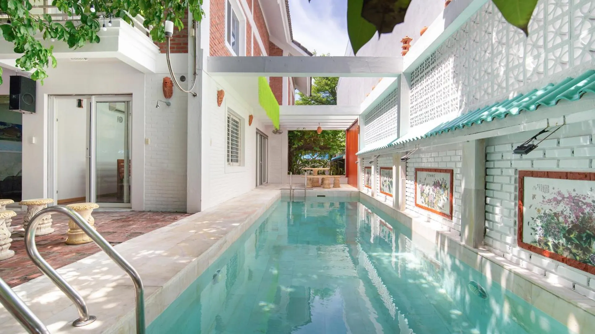 Benzen Boutique Villa Da Nang 0*,