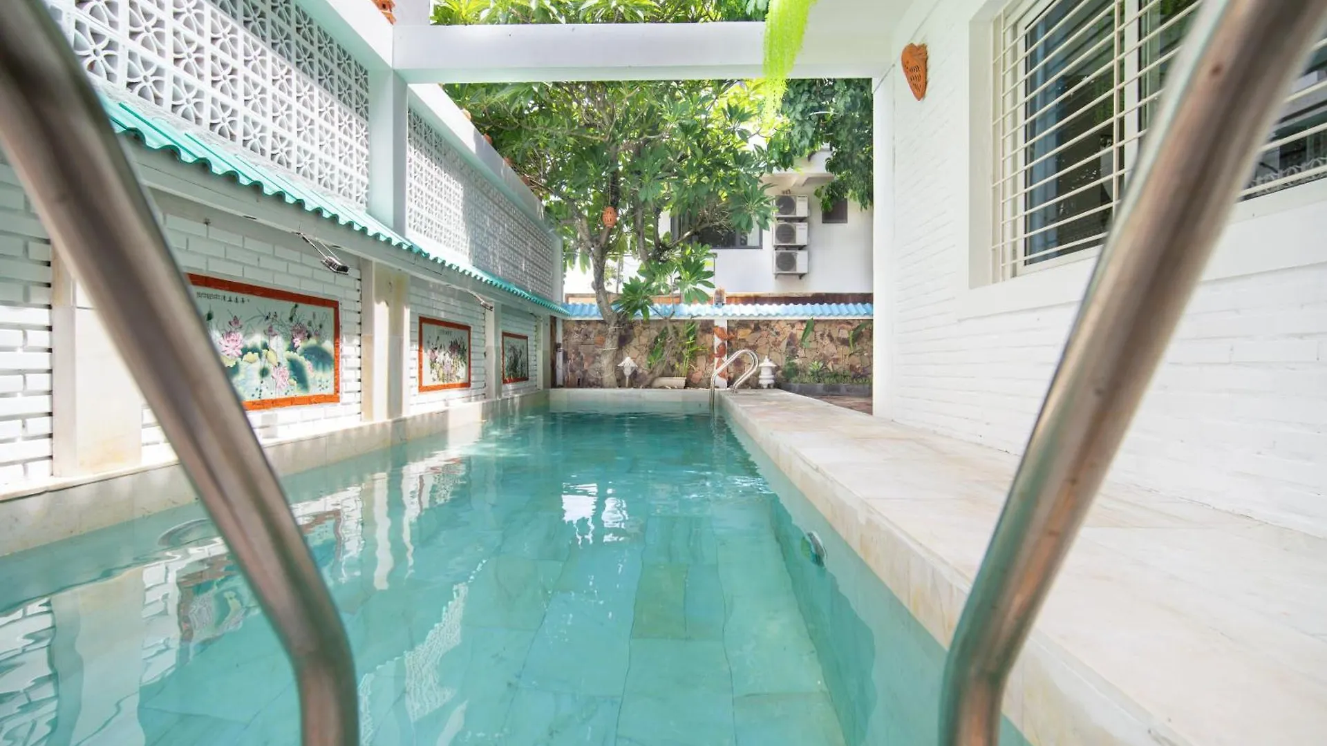 Benzen Boutique Villa Danang Vietnam